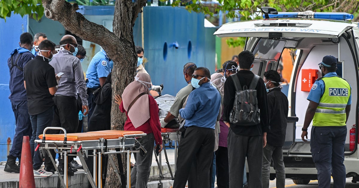 Divers killed in Maldives cave may have taken wrong tunnel, recovery firm CEO says: "No way out"